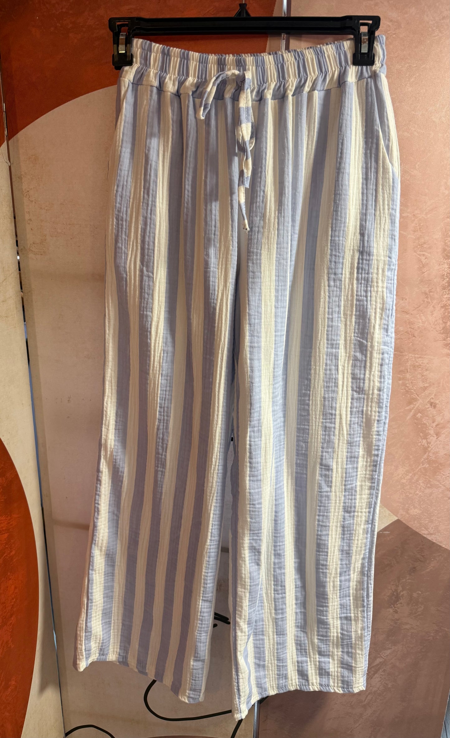 Pantalon gaze de coton rayé