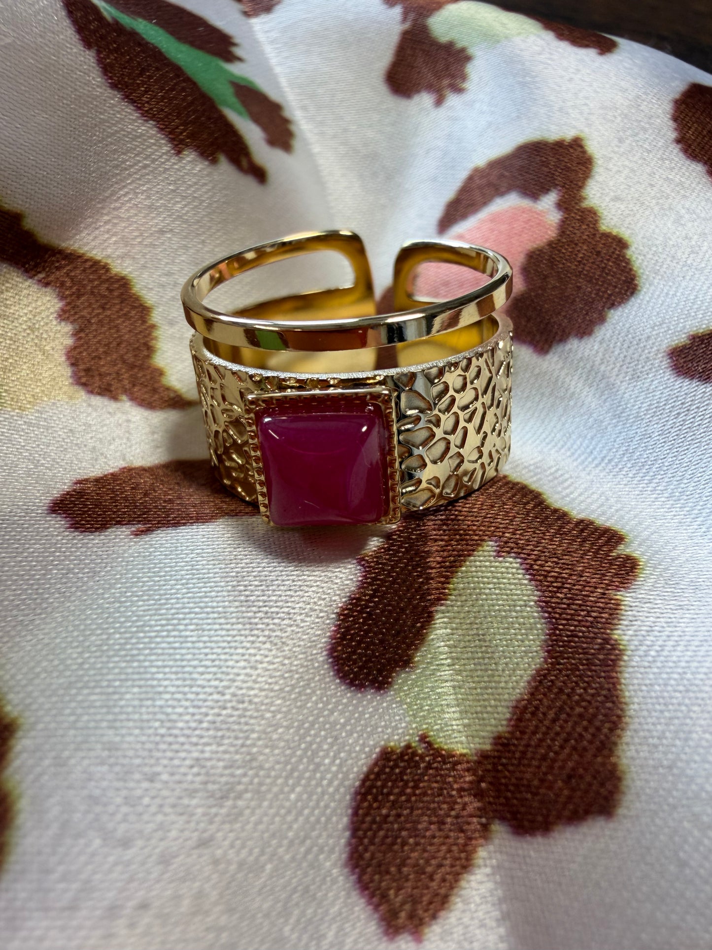 Bague fushia