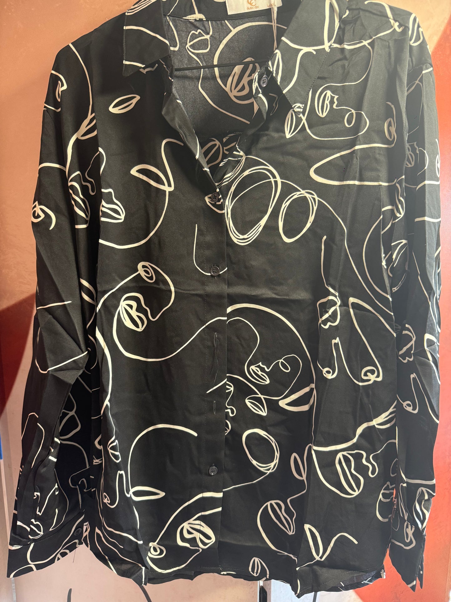 Chemise visage noire