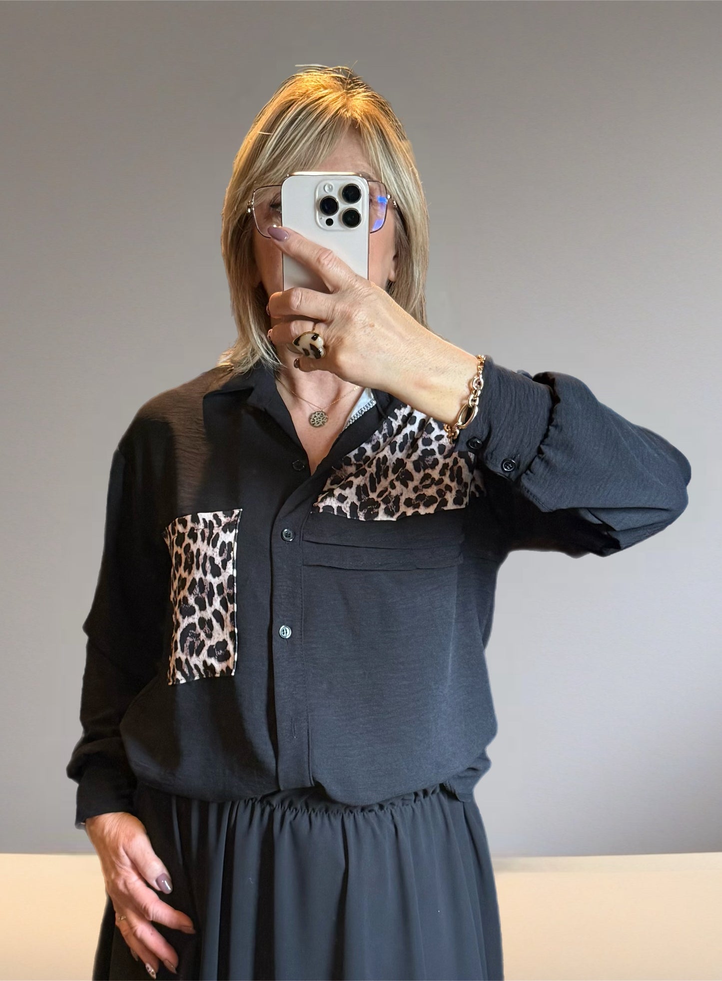 Chemise poche léopard