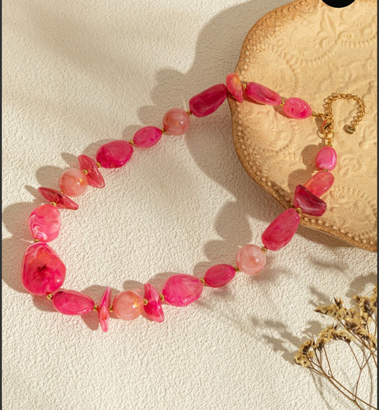 Collier fuchsia