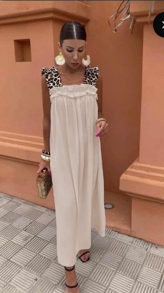 Robe Leonie
