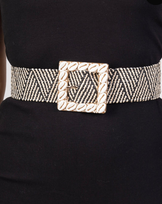 Ceinture coquillages carrée