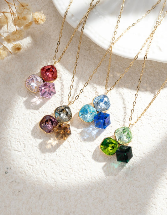 Collier trio