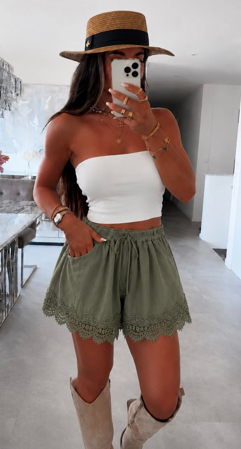 Short Linda