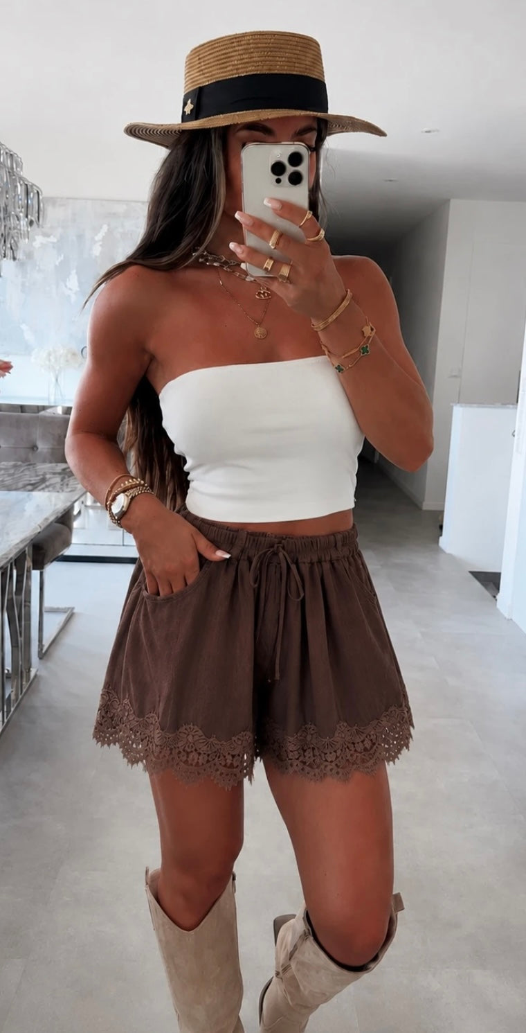 Short Linda