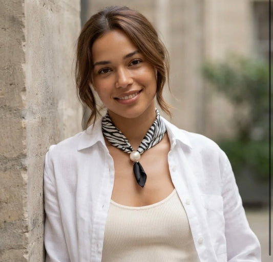 Foulard aimanté