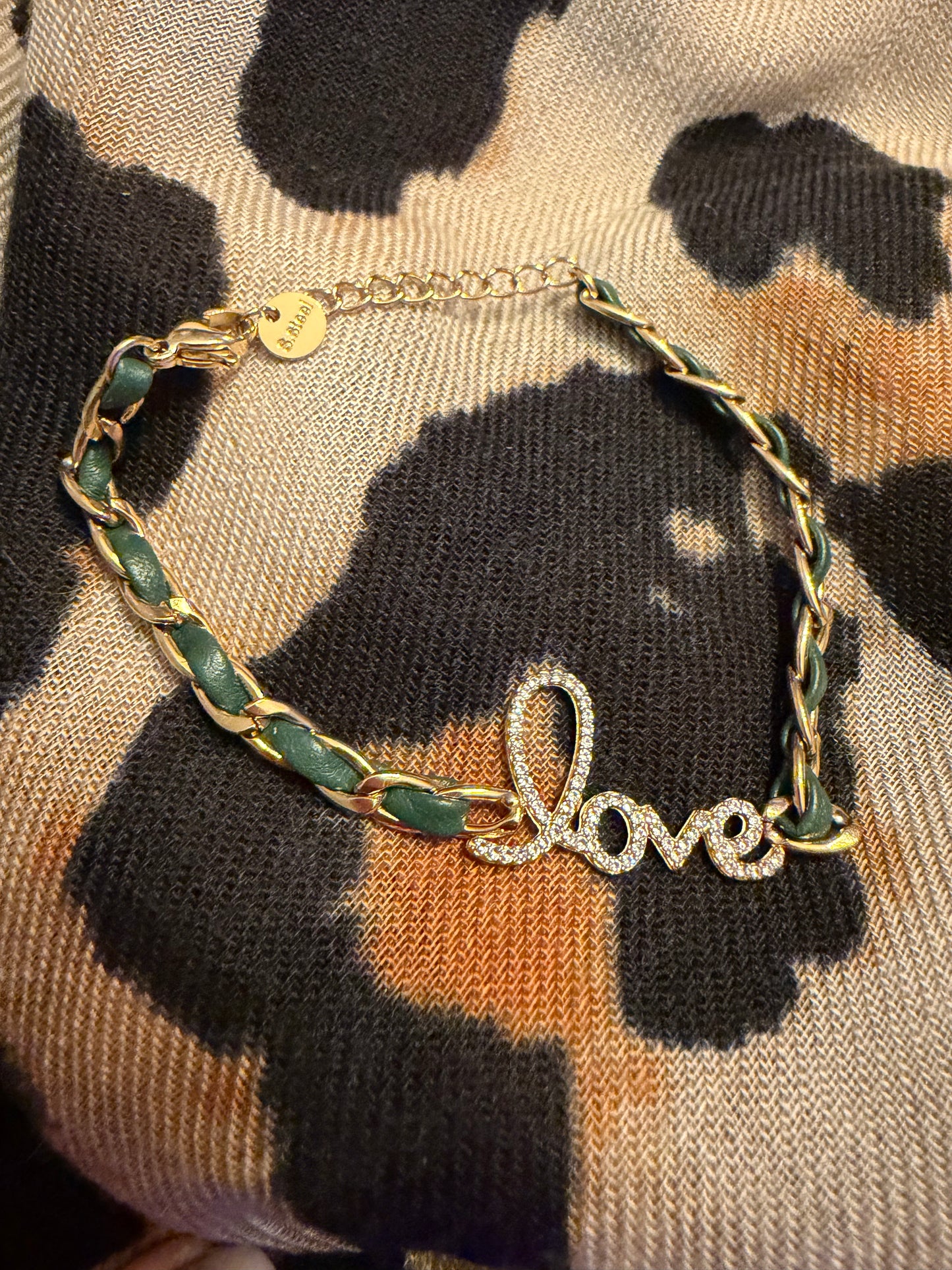 Bracelet love