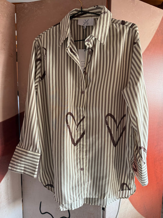 Chemise rayée cœur
