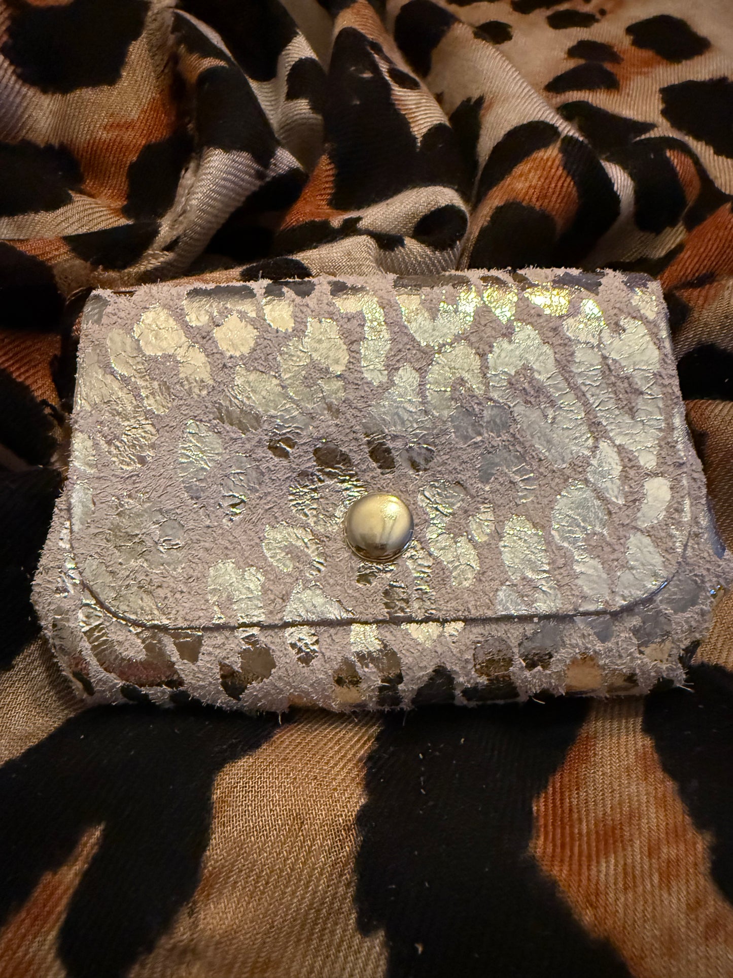 Porte monnaie léopard or