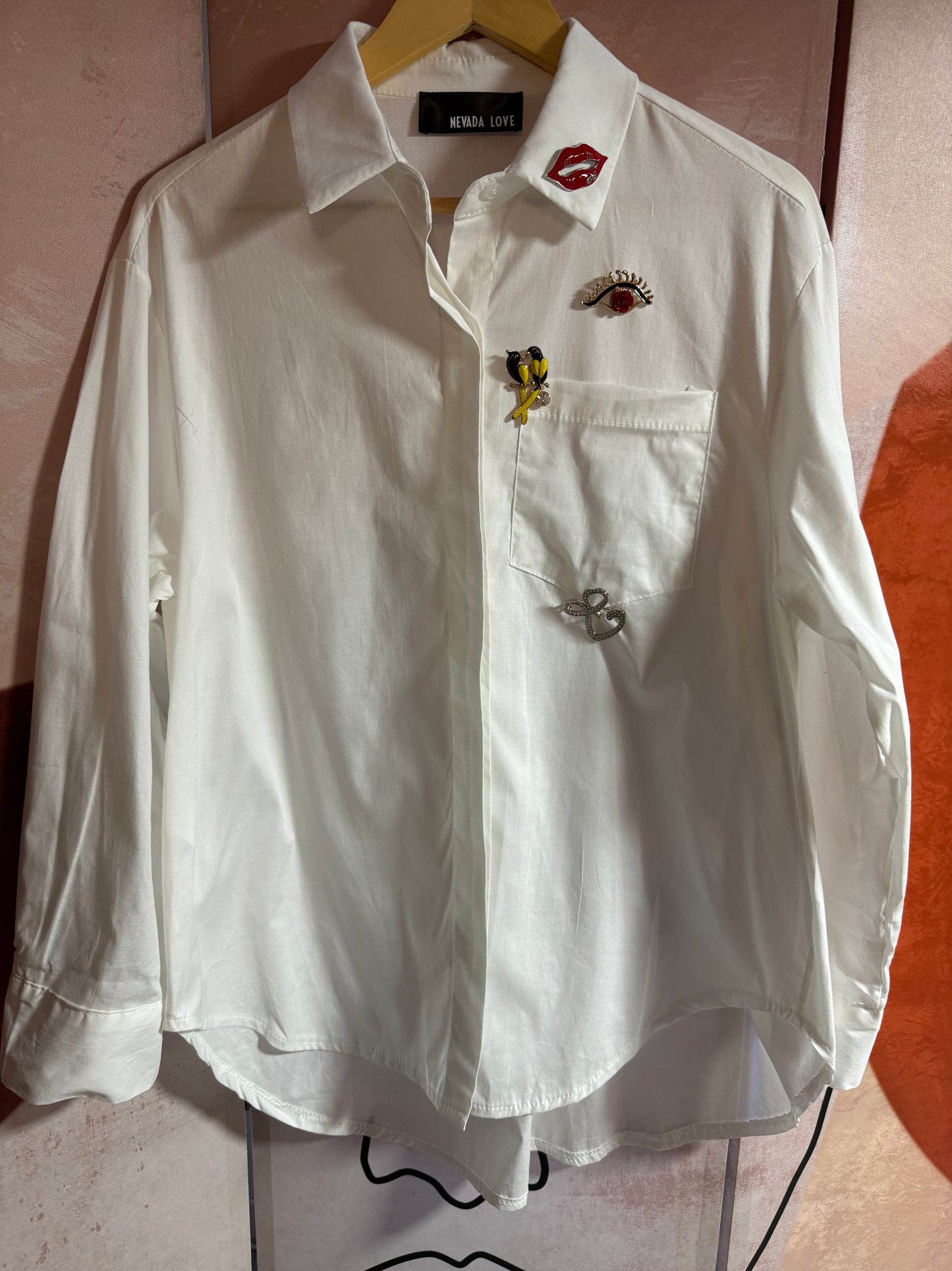 Chemise broche blanche