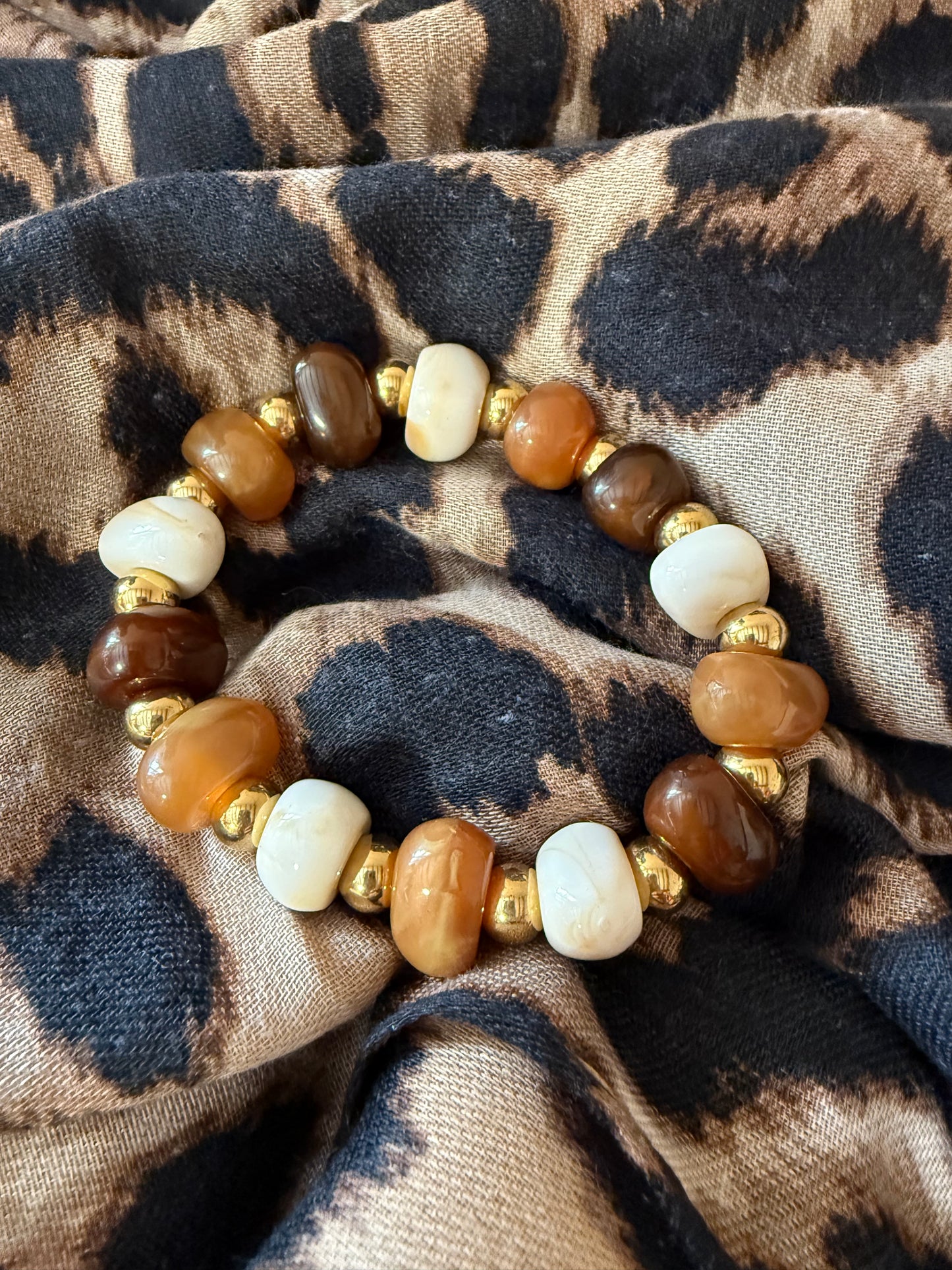 Bracelet pierre marrons et blanches