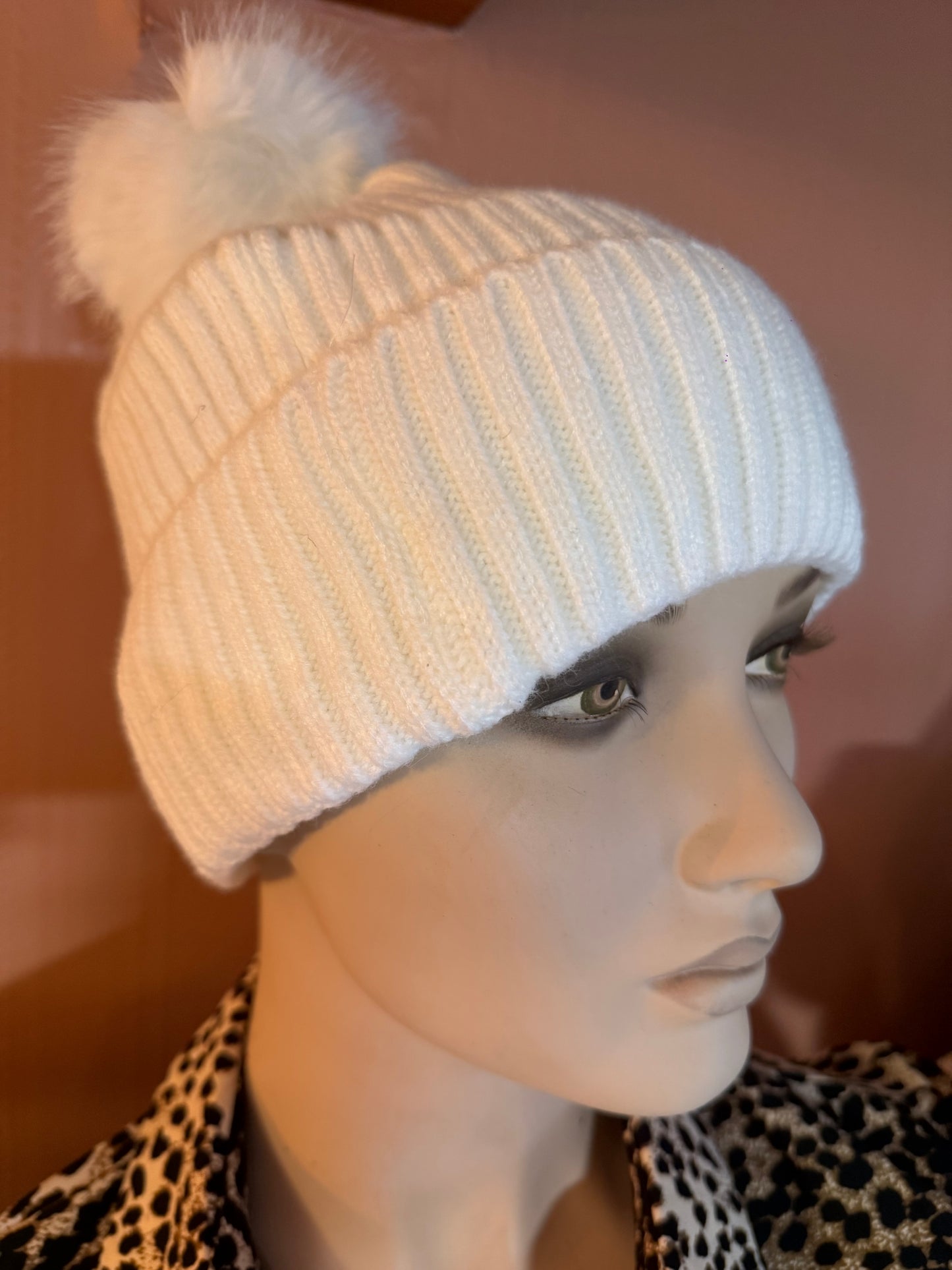 Bonnet pompom