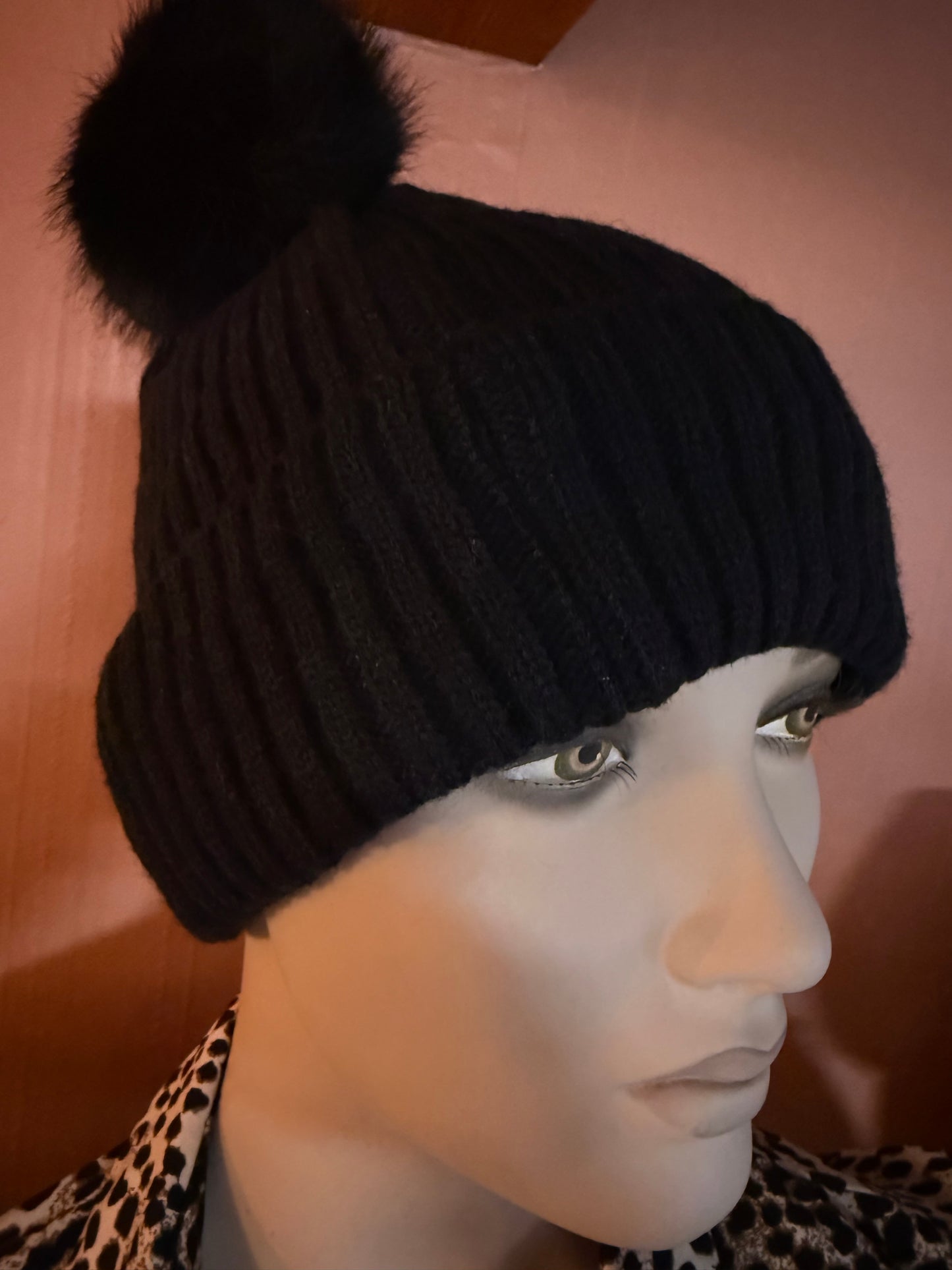 Bonnet pompom